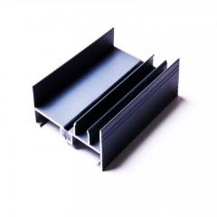 Aluminium-Strangpressprofil mit Pulverbeschichtung